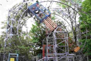 una delle attrazioni del parco divertimenti i pioppi