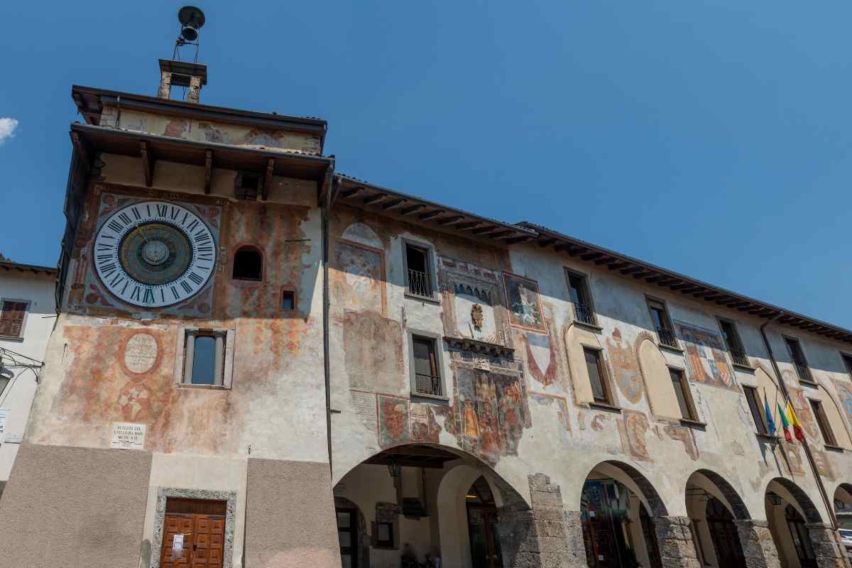 veduta orologio clusone